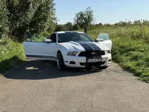 Ford Mustang Osterangebot 4.0 V6 2010 Facelift | Carplay  PDC Bild 5
