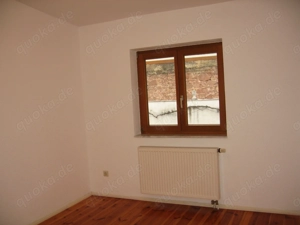 sonnige, nette, kleine Wohnung Bild 23