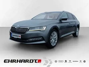 Skoda Superb Combi 2.0 TDI DSG Style AHK*MATRIX*NAV*SHZ*ACC*...
