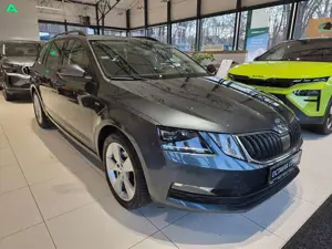 Skoda Octavia Combi 1.8 TSI DSG Clever Bild 3