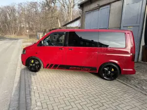Volkswagen T5 Multivan 4MOTION Highline
