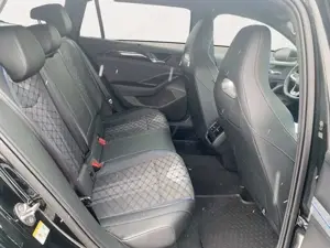 Volkswagen Passat Variant 2.0 TDI R-Line  AHK MATRIX ACC KA Bild 4