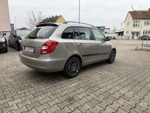 Skoda Fabia Style 1.Hand +Gepflegt Bild 3