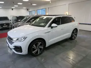 Volkswagen Touareg 3.0 V6 TDI Elegance 4Motion R-LINE