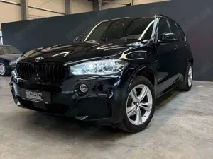 BMW X5 xDrive 30d LED/MPaket/HiFi/AHK/Kamera/HeadUp