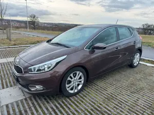 Kia Ceed / cee'd 1.6 CRDi *NAVI*PDC*TEMPO*RFK*SHZ*MFL*