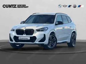 BMW X1 M35i xDrive ab 1,99% eff. / Driving+Parking Assist