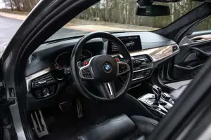 BMW M5 5er Bild 3