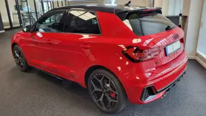 Audi A1 40 TFSI Sportback S tronic line Bild 3