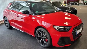 Audi A1 40 TFSI Sportback S tronic line Bild 2