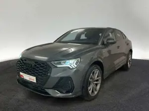 Audi Q3 S line 45 e S tr. LED NAVI Bild 2