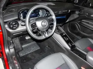 Alfa Romeo Junior Elettrica 115 kW Speciale Elettrica-SPECIALE Techn Bild 5