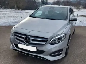 Mercedes-Benz B 200 B200 d 7G-DCT 8 fach bereift original Räder AHK