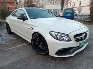 Mercedes-Benz C 63 AMG C 63 S AMG-3xCarbon-Junge Sterne Garantie Bild 1