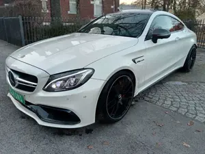 Mercedes-Benz C 63 AMG C 63 S AMG-3xCarbon-Junge Sterne Garantie Bild 3
