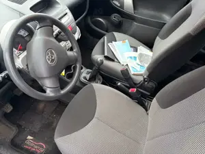 Toyota Aygo Cool Bild 4