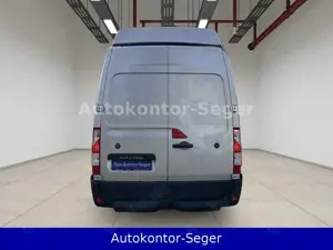 Renault Master III Kasten L4H3 GKa 3,5t Bild 4