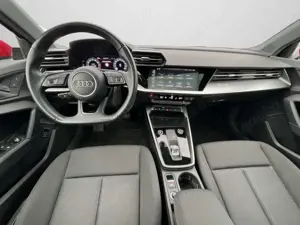 Audi A3 S line 40 TFSIe S tronic SOH:97% PA Bild 4