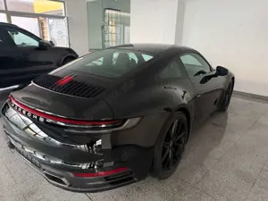 Porsche 992 Coupé- BOSE  - Vollleder- 21 Zoll Bild 5