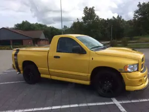 Dodge RAM Rumble Bee Bild 3