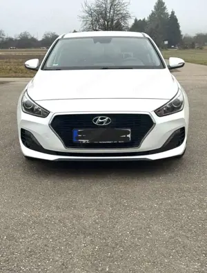 Hyundai i30 i30 1.4Trend Bild 3