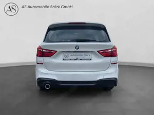 BMW 218 M Sport+Sportfahrwerk+LED+Navi Bild 4