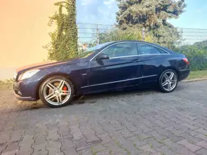 Mercedes-Benz E 250