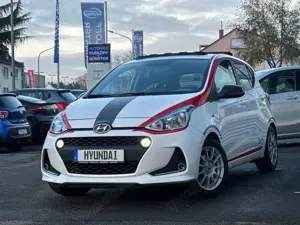 Hyundai i10 1,0 NAVI/F.DACH/SHZ/CLIMA/PDC/LHZ/GARANTIE