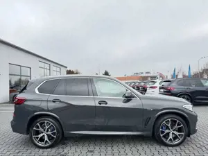 BMW X5 *45e*MSPORT/INDIVIDUAL*360°ACC*HUD*LASER*DAB*