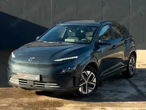 Hyundai KONA KONA E Select SHZ LHZ ACC LKA PDC CAM LFA CarPl.