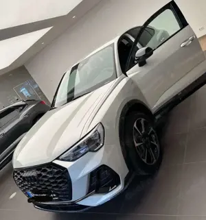 Audi Q3 Q3 Sportback 40 TDI quattro S tronic S line