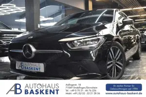 Mercedes-Benz CLA 220 *STAND-HZ*AHK*LEDER*SHZ*