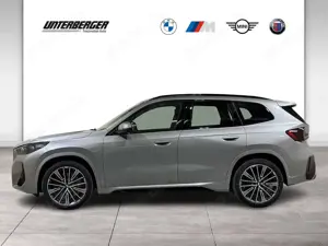 BMW X1 xDrive23d M Sport Pro DA+ PA+ HUD HK Pano AHK Bild 2