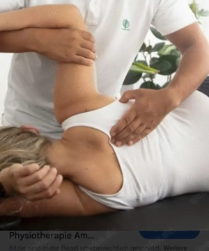 Für alle Frauen ab 18 Jahren ! Physiotherapeut bietet kostenlose Untersuchungen und Massage