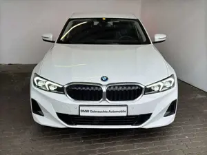 BMW 320 e Lim. Navi.DriveAss.ParkAss.Tempo.SHZ.DuLa.