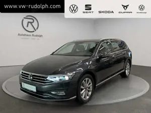 Volkswagen Passat Variant 2.0 TDI DSG Elegance / Navi AHK