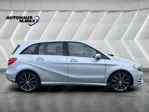 Mercedes-Benz B 200 B200 Automatik *Sport *Xenon *Navi R*Kamera Bild 2