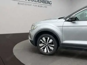 Volkswagen T-Roc 2.0 TDI DSG Goal LED-Plus ACC Navi AHK Bild 3