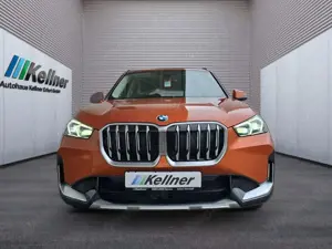 BMW X1 20d xDrive+Klimaaut.+HiFi HK+AHK+Massagesitze
