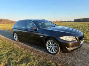 BMW 530 530d Touring Aut. Bild 2