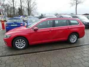 Volkswagen Passat Variant Business TDI DSG AHK+LED+ACC