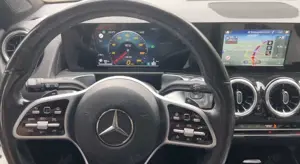 Mercedes-Benz GLB 200 d 4Matic 8G-DCT Style Bild 2