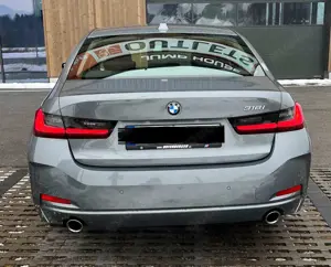BMW 318 3er 318i Aut. Premium Selection M Shadow Line Garantie Bild 4