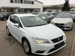 SEAT Leon Style*NEU*TÜV*NAVI*PDC* Tempomat* Sitzheizu Bild 3