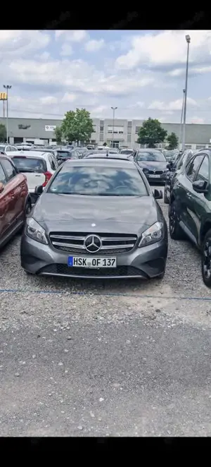 Mercedes-Benz A 180 Classe BlueEFFICIENCY Urban