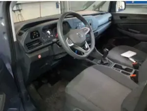 Volkswagen Caddy Kombi 2.0TDI Basis *SHZ* Bild 3