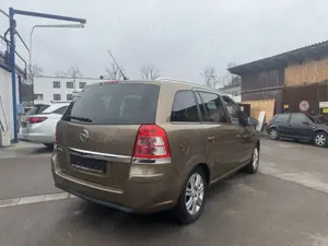 Opel Zafira Family Plus*7-Sitzer*Navi*Bluetooth*Sitzheizung* Bild 5