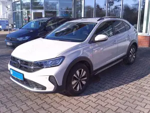 Volkswagen Taigo Move, Climatronic, LED-Schein., "Rear View", DAB Bild 2