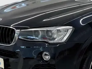 BMW X4 xDrive 20 d M SPORT NAVI SHZ BLUETOOTH Sportpaket Bild 5