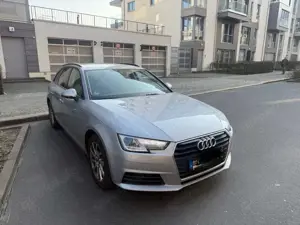 Audi A4 Avant 2.0 TDI S tronic